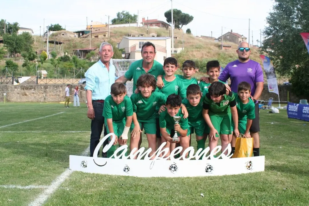 502477530_9750365911751003_2796089021373586310_n