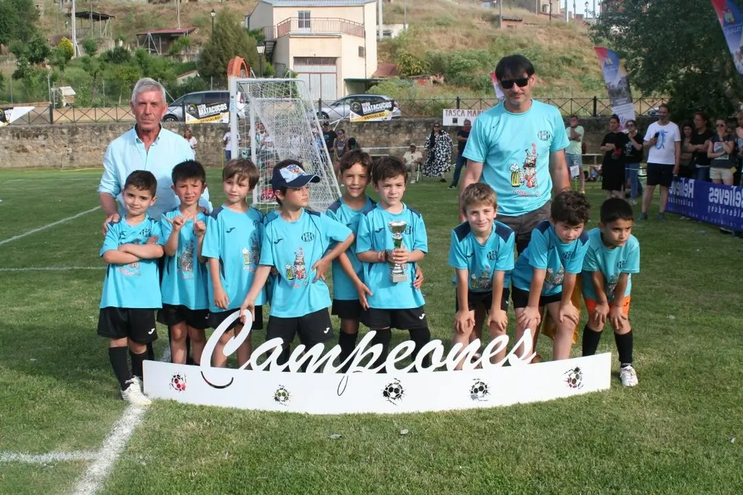 502584410_9750360735084854_6393205790693450010_n