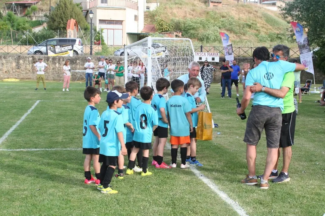 502402109_9750360175084910_1065796726382768640_n