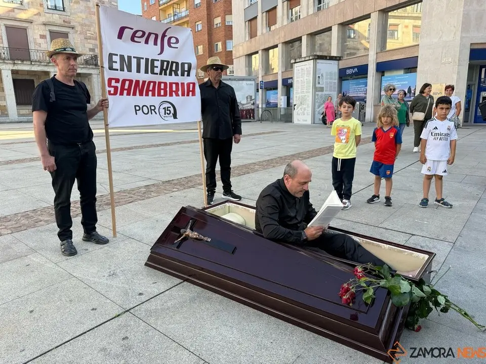 Zamora exige el regreso del AVE_15