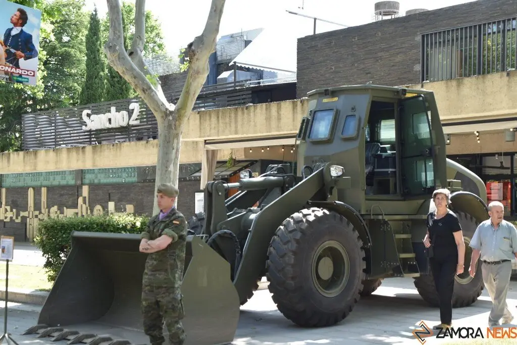 Día de las Fuerzas Armadas en Zamora_52