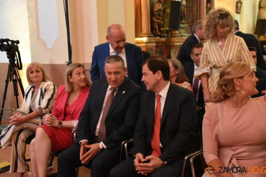 Javier Faúndez y Alfonso Fernández Mañueco 