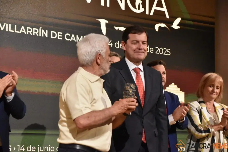 homenaje alcaldes en el día de la provincia _13