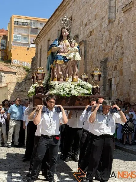 Virgen de la Salud _30