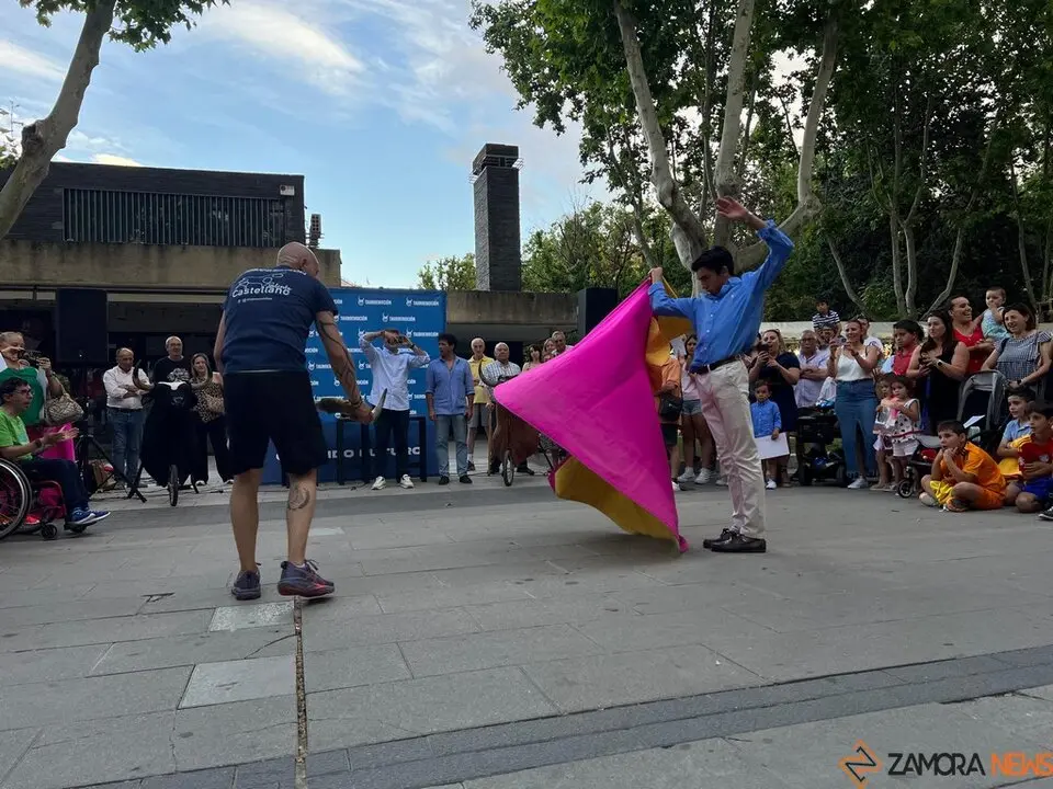 Marco Pérez se encuentra con los aficionados zamoranos _31