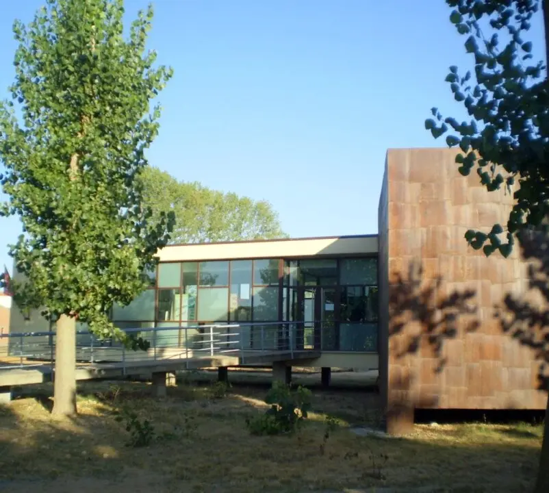 Centro CIS en Granja de Moreruela.