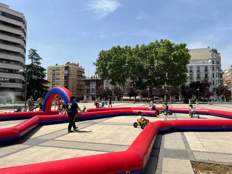Parque infantil en La Marina - San Pedro _16