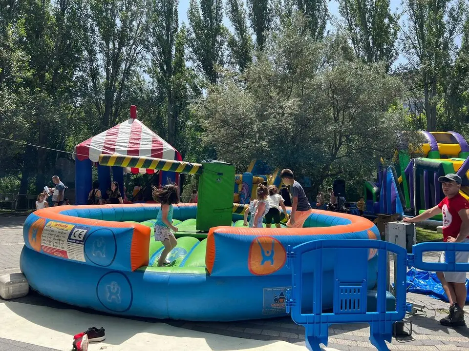 Parque infantil en La Marina - San Pedro _28