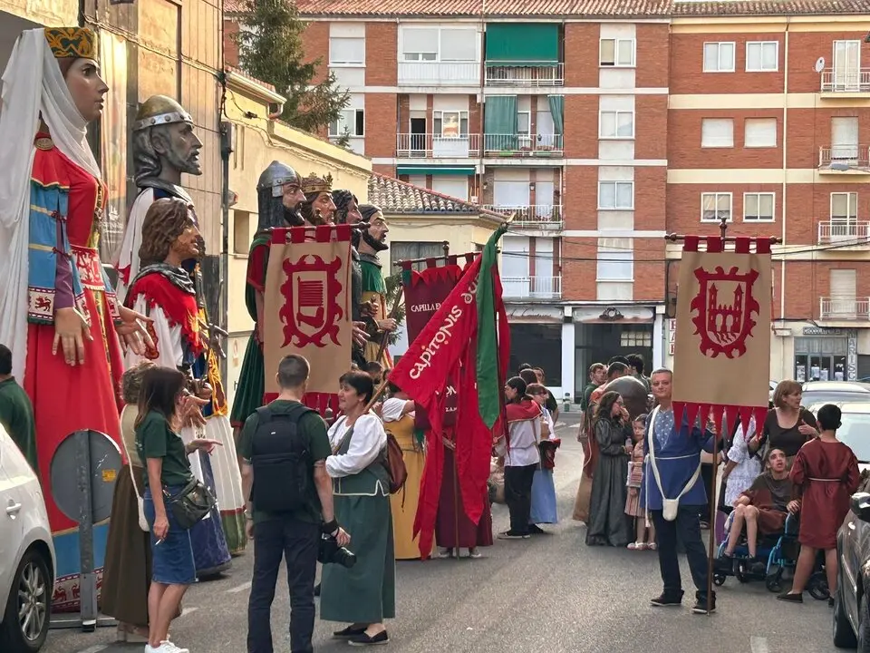 Desfile de Gigantes y Cabezudos capitonis Durii_8