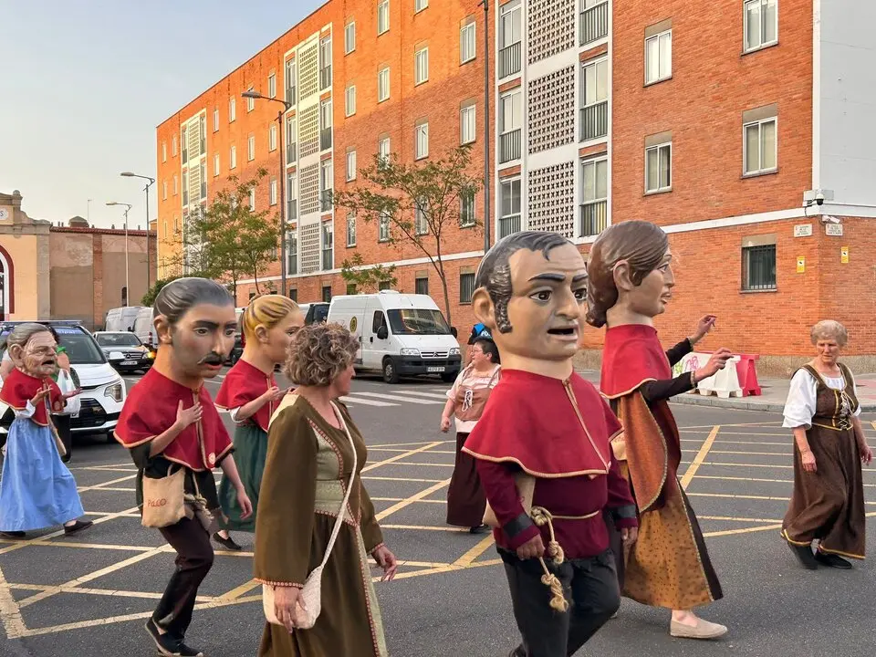 Desfile de Gigantes y Cabezudos capitonis Durii_15