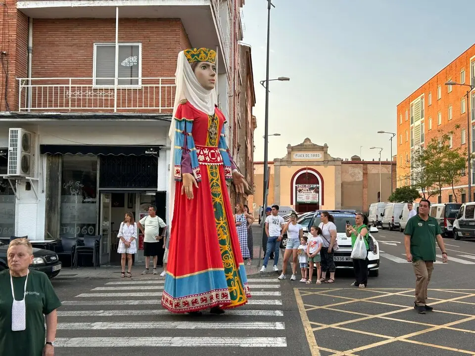 Desfile de Gigantes y Cabezudos capitonis Durii_19