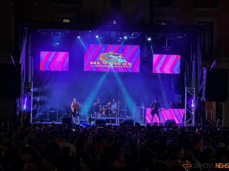 Concierto Me Fritos & Give Me Cheetos _3