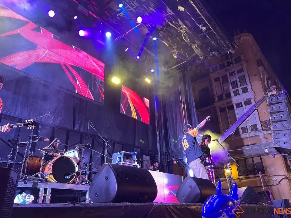 Concierto Me Fritos & Give Me Cheetos _19