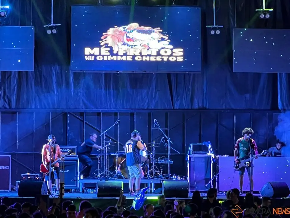 Concierto Me Fritos & Give Me Cheetos _23