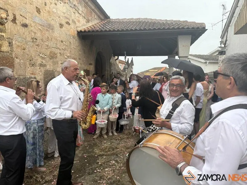 fiesta de San Juan en Santibáñez de Tera 