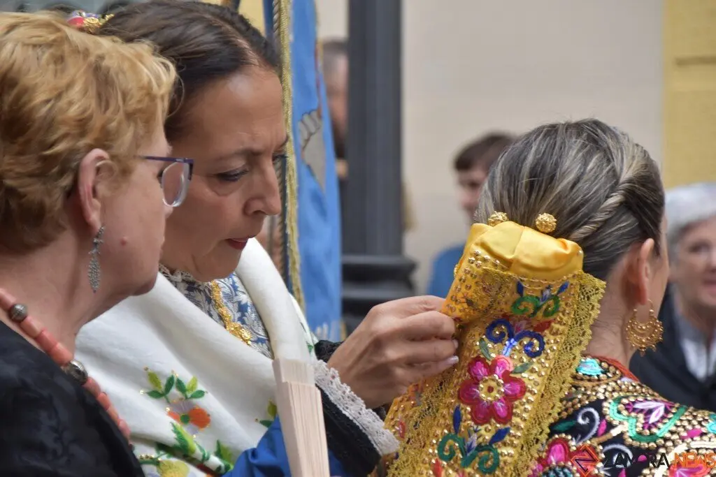 desfile indumentaria tradicional_11