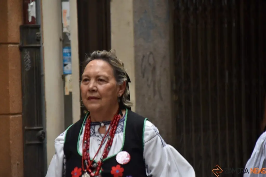 desfile indumentaria tradicional_58