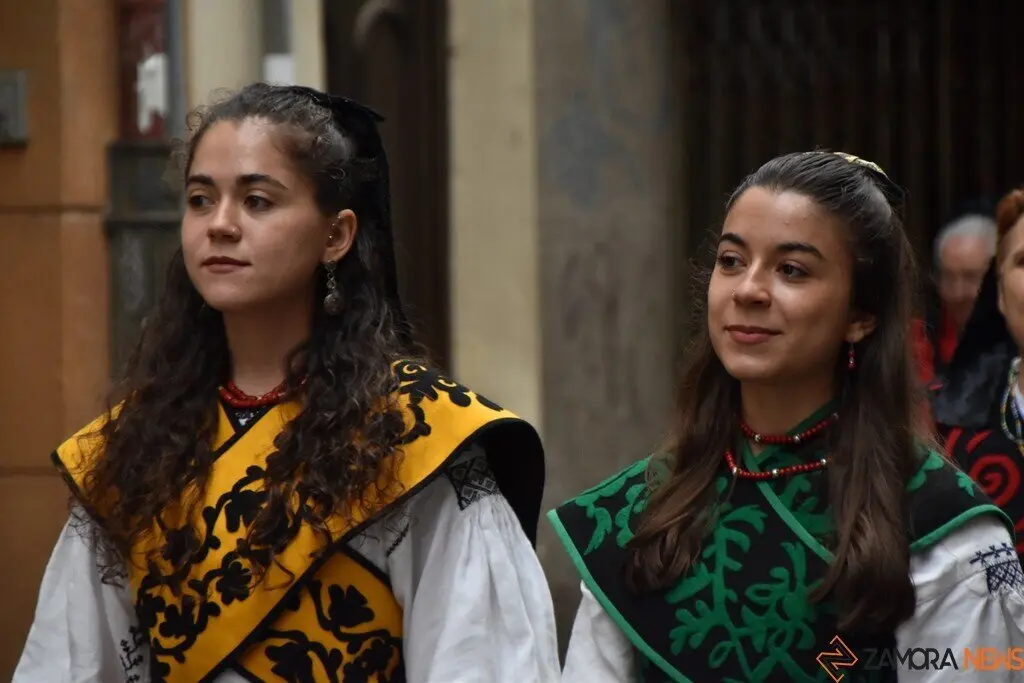 desfile indumentaria tradicional_66