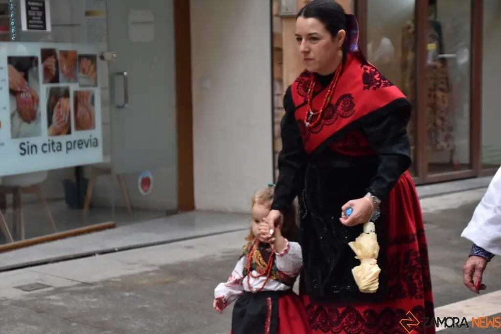 desfile indumentaria tradicional_75