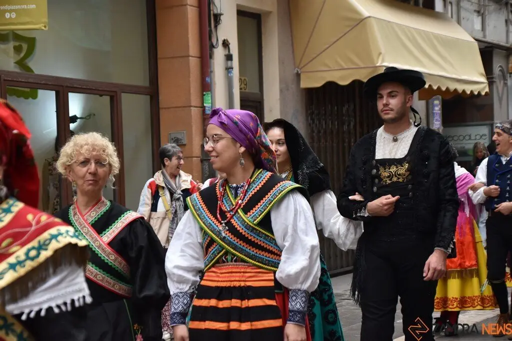 desfile indumentaria tradicional_79