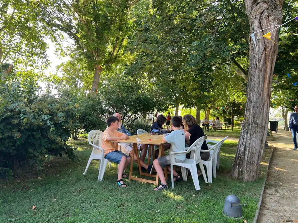 Jardines del Castillo de Zamora, “Juegos de Mesa en la Calle”