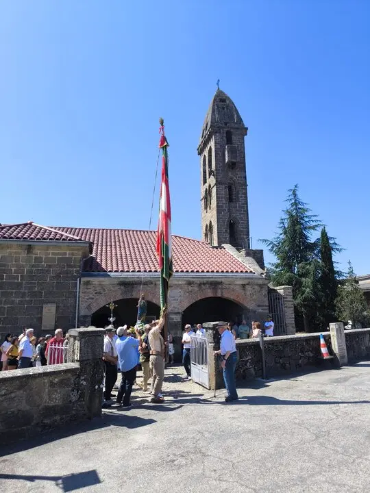 pendón Mombuey y procesión  (19)