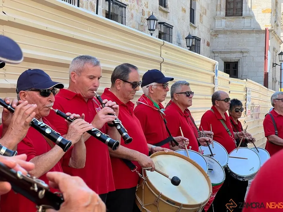 Pasacalles Folklore Tradymupo_3