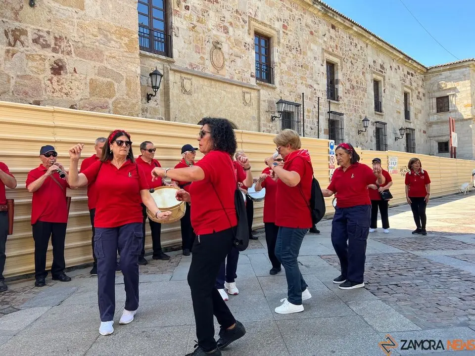 Pasacalles Folklore Tradymupo_17