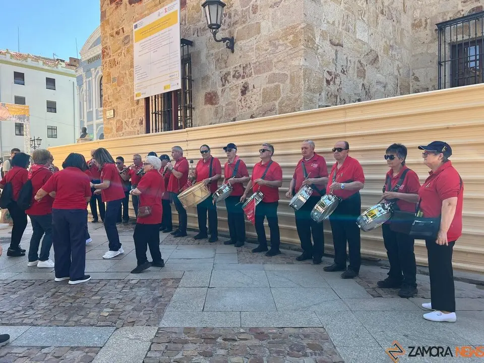 Pasacalles Folklore Tradymupo_24