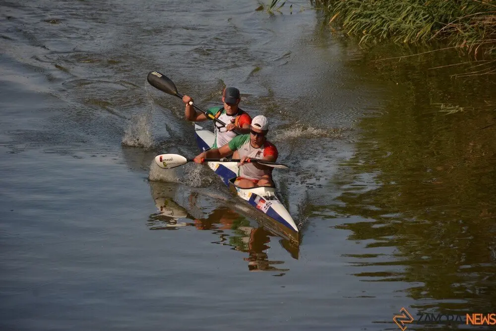toros  y piraguas _16