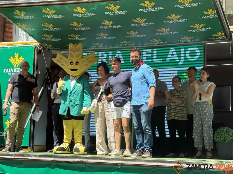 ganadores del concurso de ristras y montones de la Feria del Ajo 2025 en Zamora_11