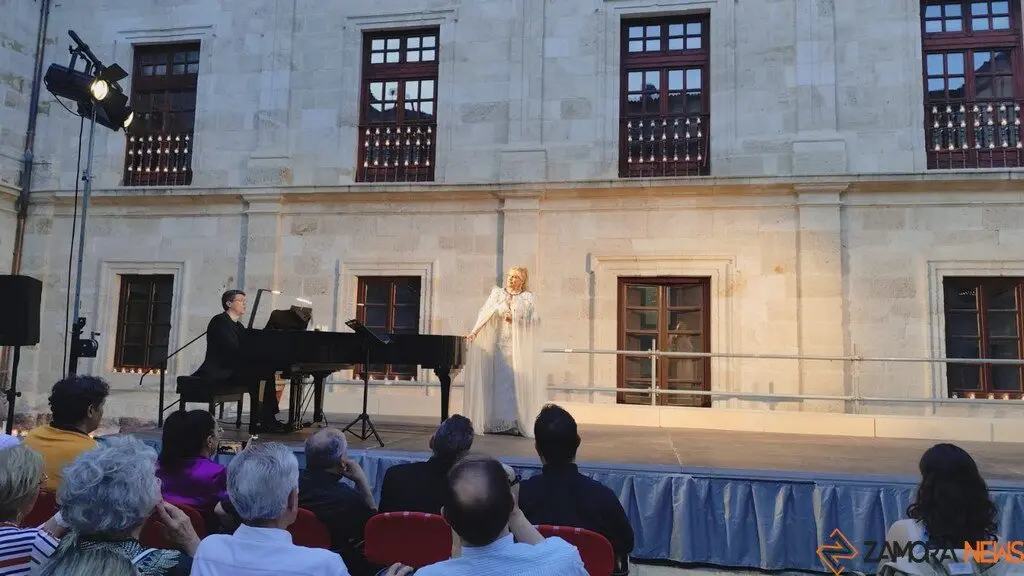 Noche de las velas Zamora 2025_49