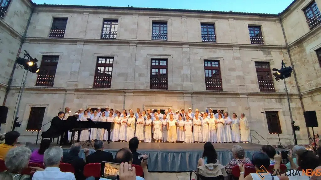 Noche de las velas Zamora 2025_54