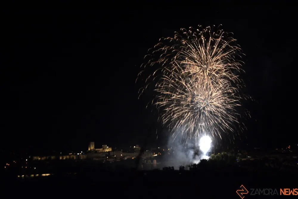 san pedro fuegos 2025_8