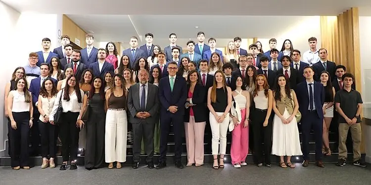 Eurocaja Rural refuerza su compromiso con el talento universitario y da la bienvenida a más de un centenar de estudiantes en prácticas