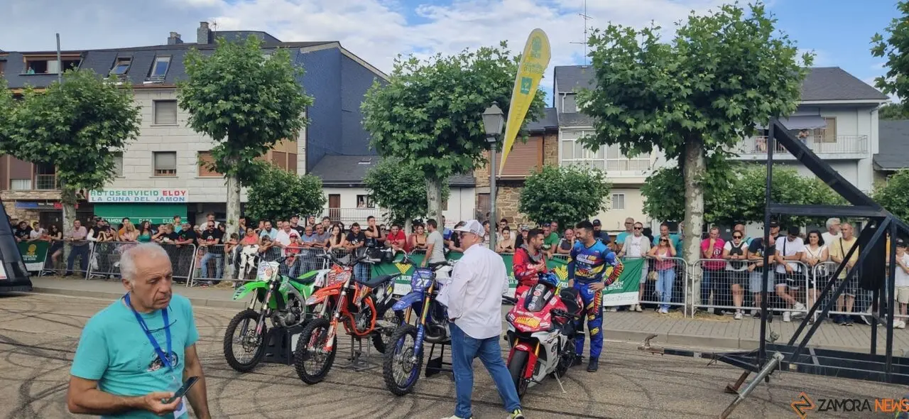 Exhibición de Freestyle Motocross