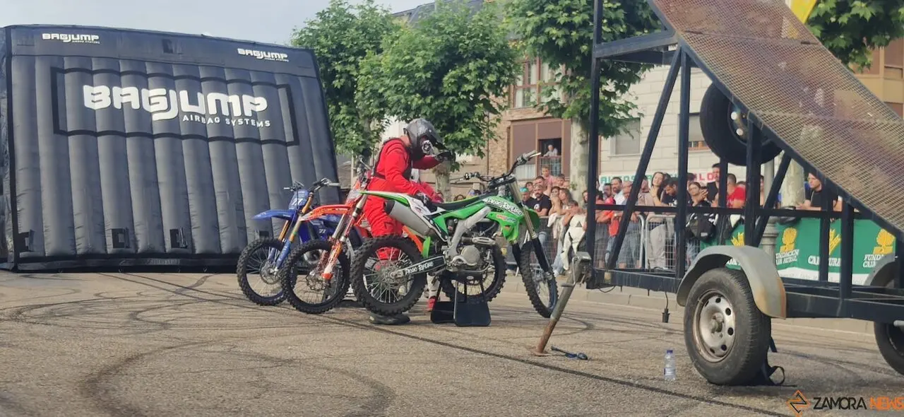 Exhibición de Freestyle Motocross