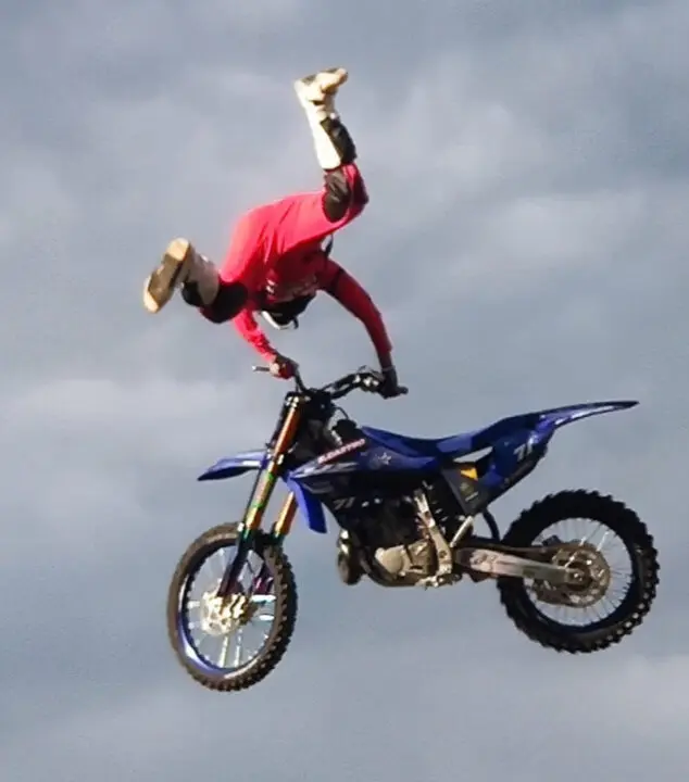 motos sanabria 2025 (3)