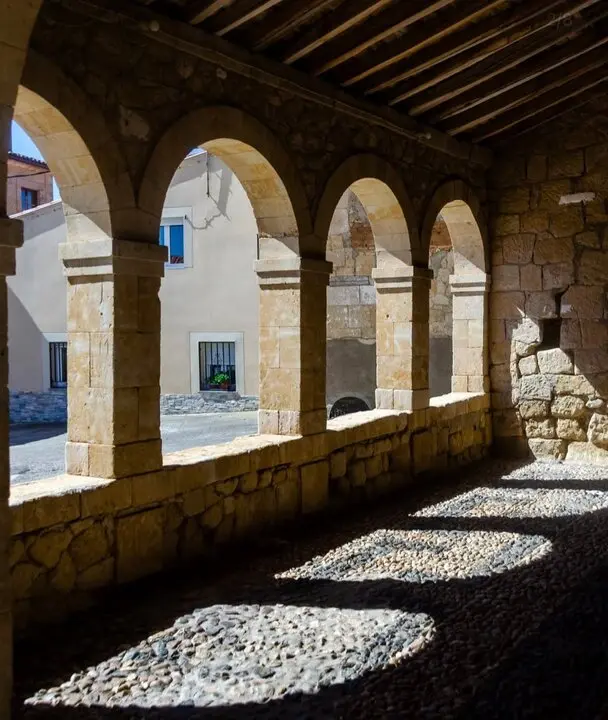 Iglesia Corrales del Vino2