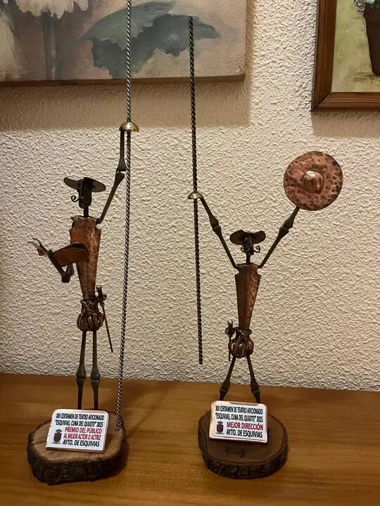 PREMIOS ESQUIVIAS fenix teatro