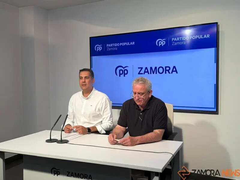 Óscar Regueras y Alberto Castro 