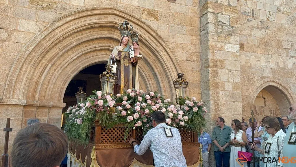 Procesión de la Virgen del Carmen Zamora_37