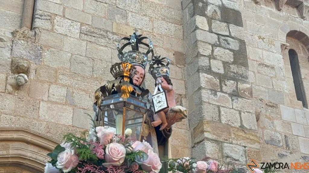 Procesión de la Virgen del Carmen Zamora_38