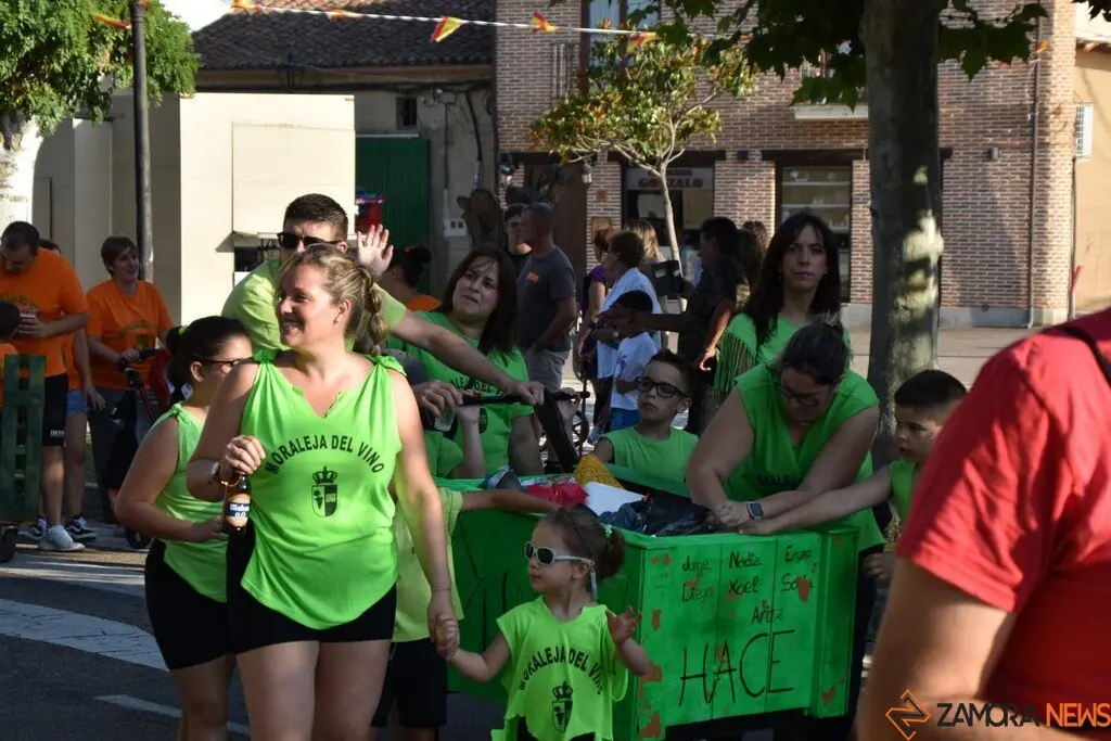 Fiestas de Moraleja del Vino desfile de pañas _52