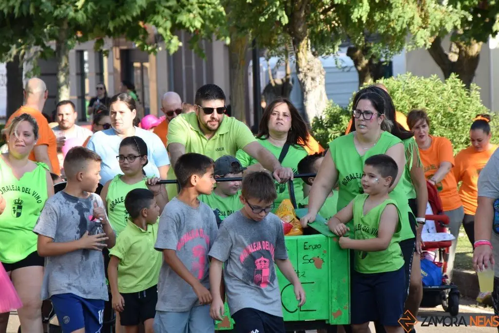 Fiestas de Moraleja del Vino desfile de pañas _55