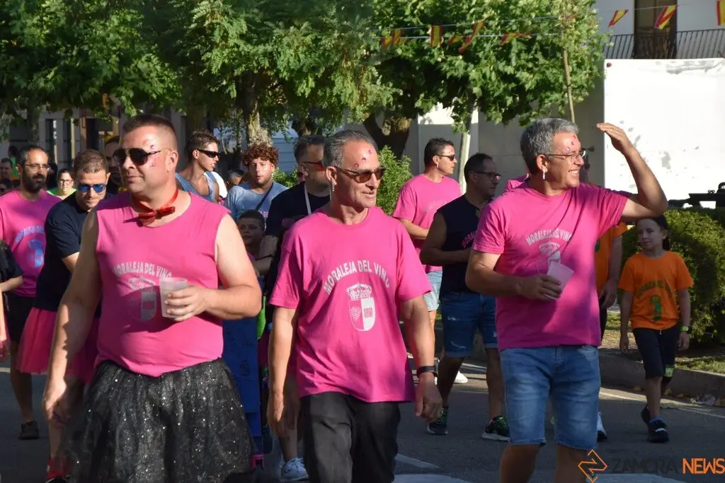 Fiestas de Moraleja del Vino desfile de pañas _61