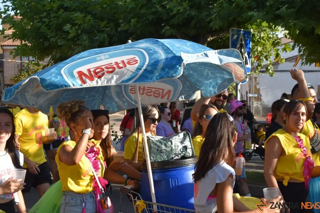 Fiestas de Moraleja del Vino desfile de pañas _79