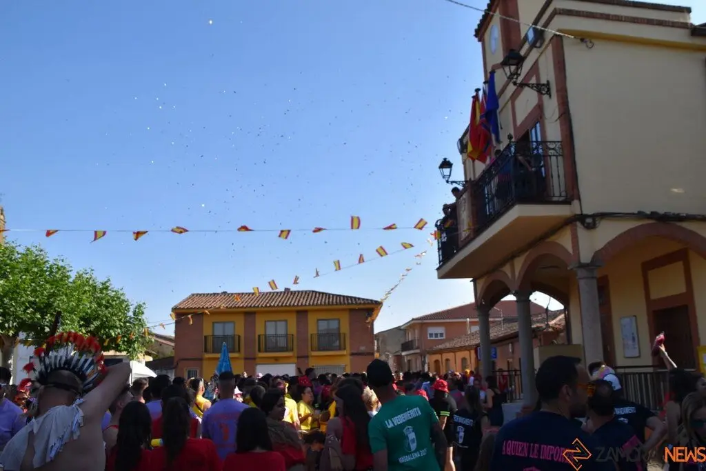 Fiestas de Moraleja del Vino desfile de pañas _88