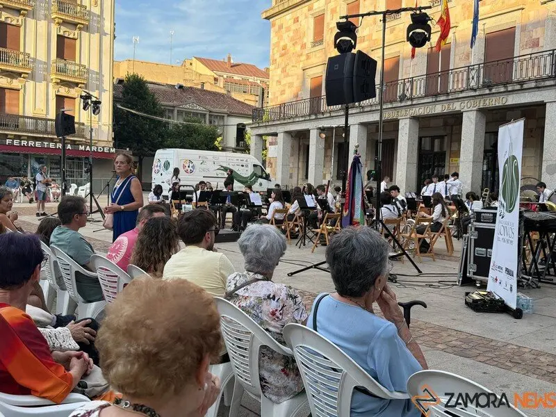  Banda de Loivos en el festival Hispano Luso_2