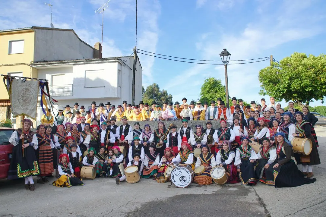 VIII Festival de Folklore a beneficio de la AECC en Alcañices -Imagen de redes sociales